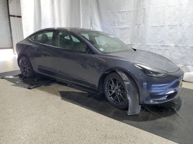 5YJ3E1EA6PF429905 - 2023 TESLA MODEL 3 GRAY photo 4