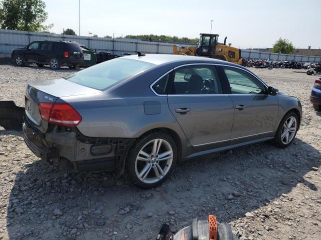 1VWCN7A39DC147869 - 2013 VOLKSWAGEN PASSAT SEL Gümüş foto 3