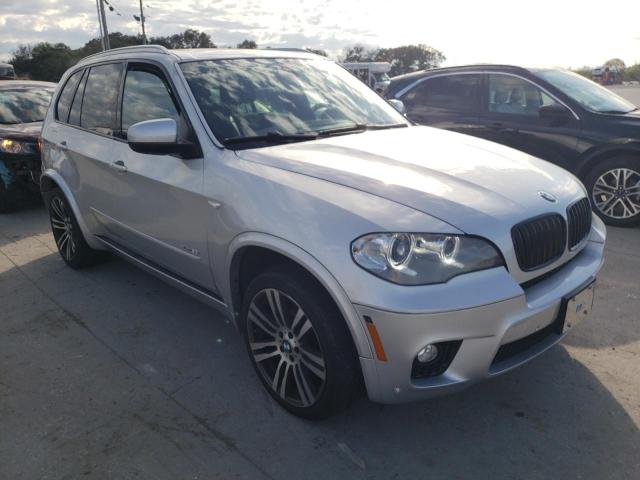 5UXZV8C59D0C17021 - 2013 BMW X5 XDRIVE50I SILVER photo 4