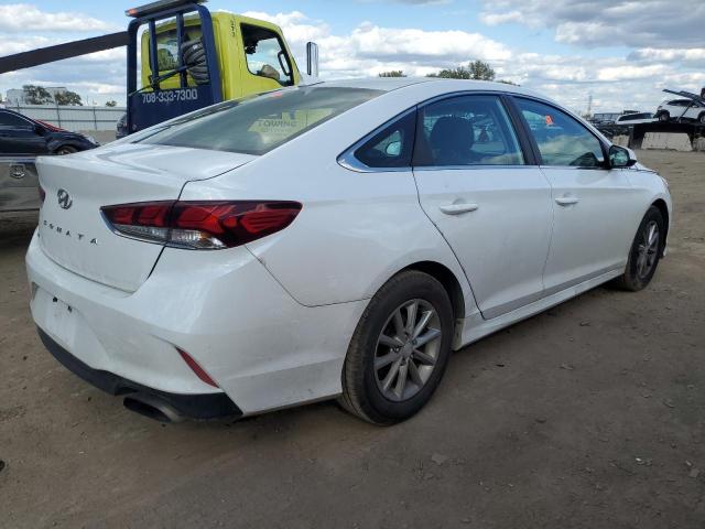 5NPE24AF4JH693329 - 2018 HYUNDAI SONATA SE WHITE photo 3