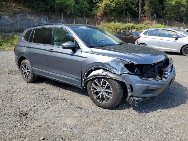 3VV2B7AX8LM094378 - 2020 VOLKSWAGEN TIGUAN SE 灰色 照片 4