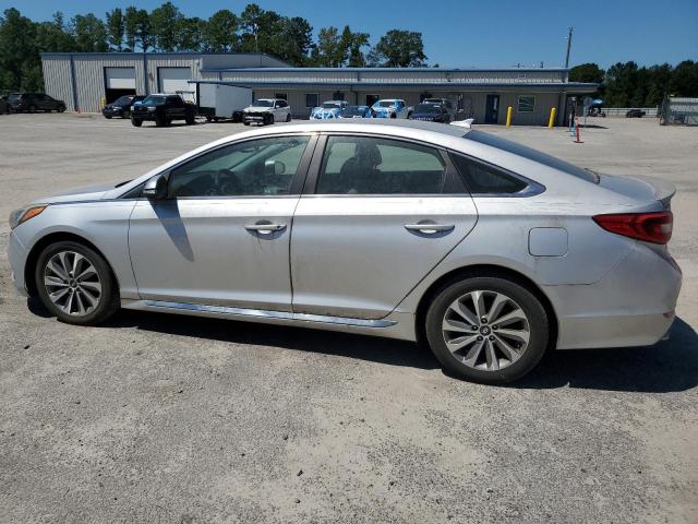 5NPE34AF2FH068013 - 2015 HYUNDAI SONATA SPORT 银色 照片 2