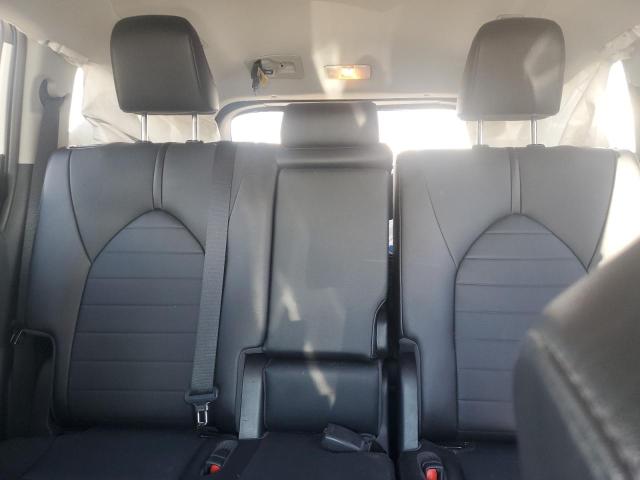 5TDGZRBHXMS126056 - 2021 TOYOTA HIGHLANDER XLE Biały zdjęcie 10