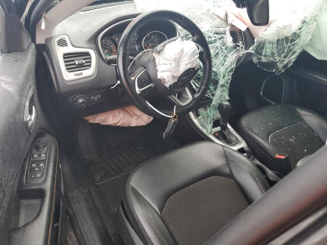 3C4NJDBBXMT599202 - 2021 JEEP COMPASS LATITUDE GRAY photo 8