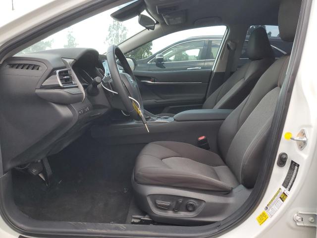 4T1G11AK2RU261276 - 2024 TOYOTA CAMRY SE NIGHT SHADE WHITE photo 7