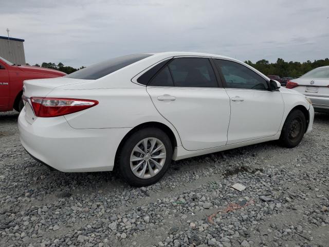 4T4BF1FK9GR549920 - 2016 TOYOTA CAMRY LE WHITE photo 3