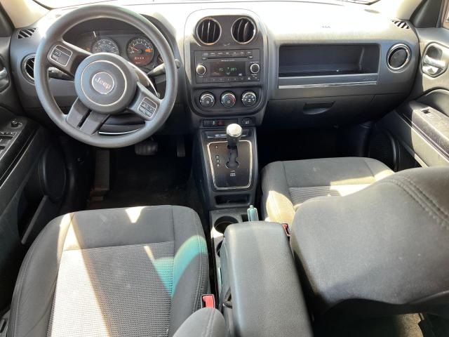 1C4NJRBB2FD347336 - 2015 JEEP PATRIOT SPORT RED photo 8