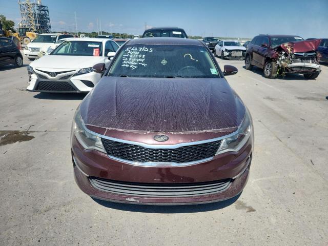 5XXGT4L31JG272401 - 2018 KIA OPTIMA LX Bordo foto 5