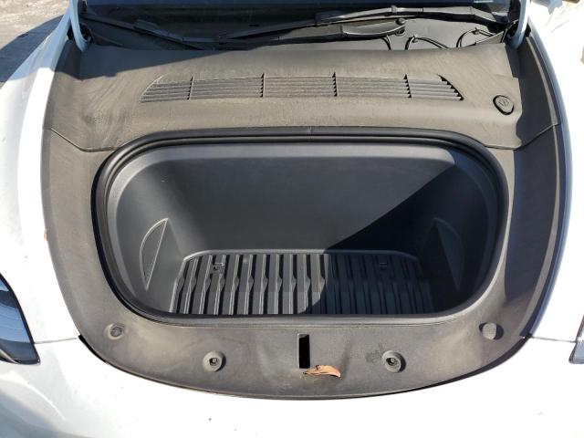 7SAYGDEE4PA060689 - 2023 TESLA MODEL Y WHITE photo 11