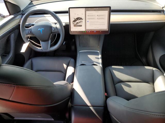 7SAYGDEE4PA060689 - 2023 TESLA MODEL Y WHITE photo 8