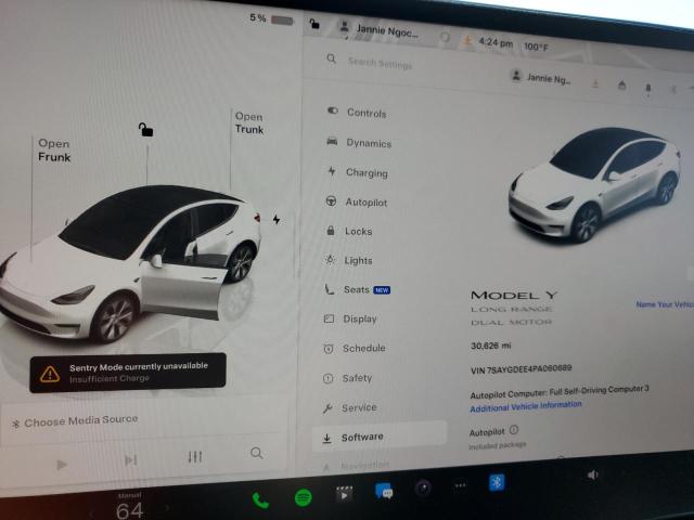 7SAYGDEE4PA060689 - 2023 TESLA MODEL Y WHITE photo 9