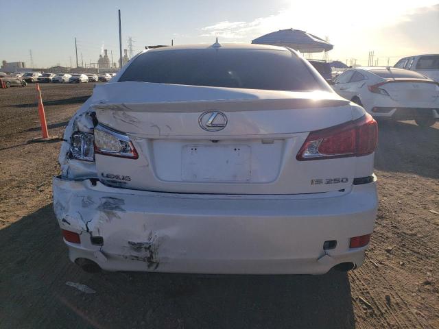 JTHBK262095087792 - 2009 LEXUS IS 250 WHITE photo 6