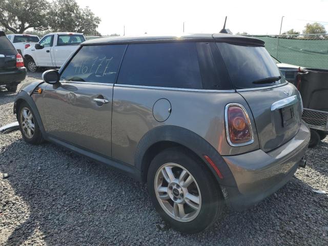 WMWSU3C52DT545558 - 2013 MINI COOPER GRAY photo 2