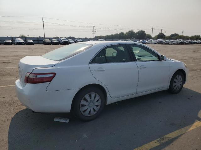 4T4BE46K39R100322 - 2009 TOYOTA CAMRY BASE WHITE photo 3