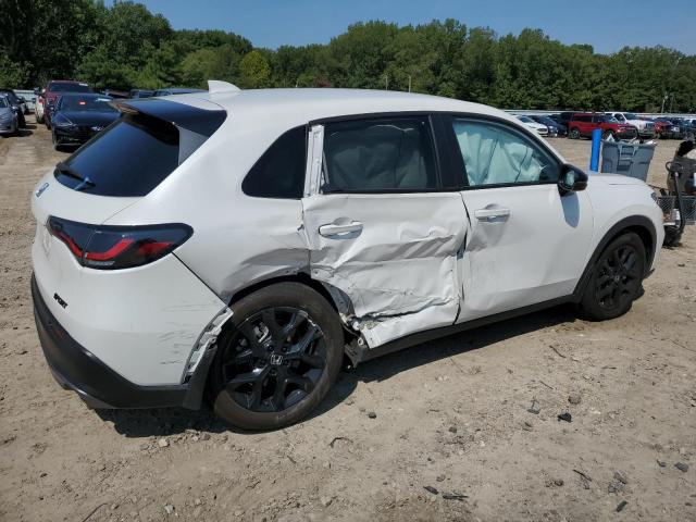 3CZRZ1H55RM745169 - 2024 HONDA HR-V SPORT WHITE photo 3