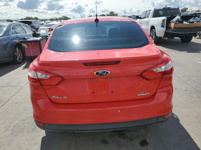 1FAHP3H21CL476238 - 2012 FORD FOCUS SEL RED photo 6