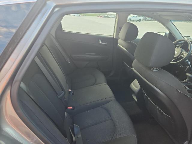 5XXGT4L39JG232664 - 2018 KIA OPTIMA LX Gris foto 10
