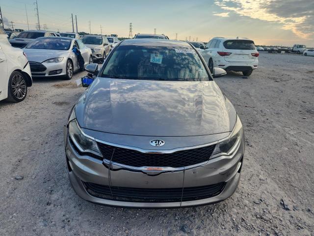 5XXGT4L39JG232664 - 2018 KIA OPTIMA LX Gris foto 5
