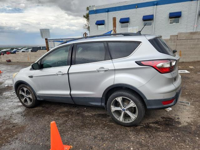 1FMCU0HD3JUA22668 - 2018 FORD ESCAPE SEL ვერცხლისფერი ფოტო 2