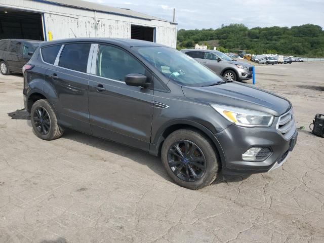 1FMCU0GD6HUD50436 - 2017 FORD ESCAPE SE GRAY photo 4