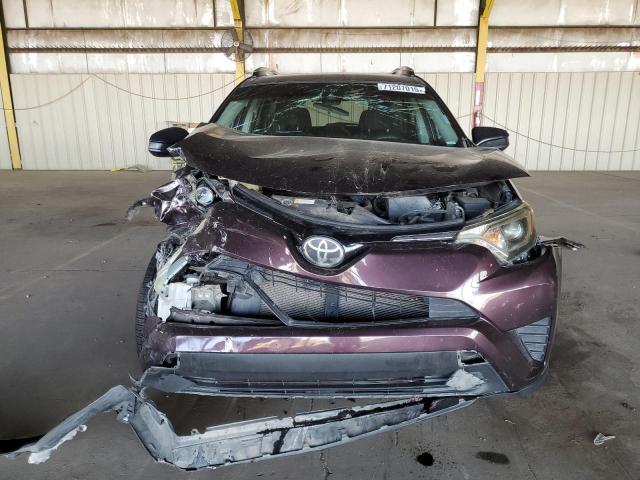 2T3ZFREV8JW455738 - 2018 TOYOTA RAV4 LE أرجواني صورة 5