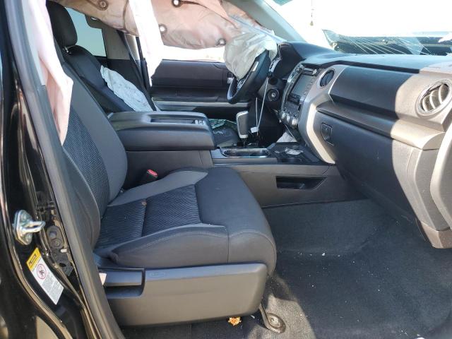 5TFUW5F15GX582031 - 2016 TOYOTA TUNDRA DOUBLE CAB SR/SR5 BLACK photo 7