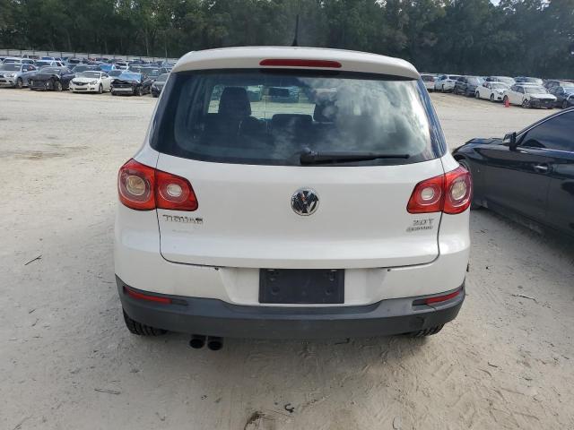 WVGBV7AX9BW535015 - 2011 VOLKSWAGEN TIGUAN S WHITE photo 6
