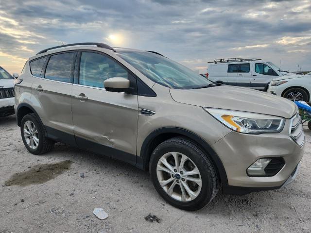 1FMCU9HD2JUB55359 - 2018 FORD ESCAPE SEL თაფლისფერი ფოტო 4