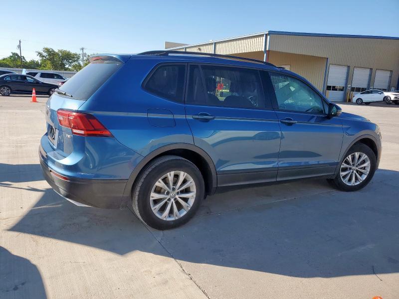 3VV1B7AX5JM044126 - 2018 VOLKSWAGEN TIGUAN S BLUE photo 3