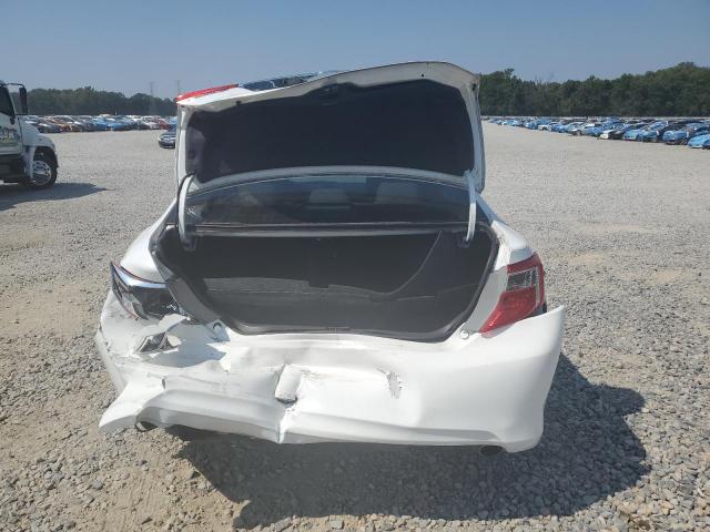 4T1BF1FK4CU534715 - 2012 TOYOTA CAMRY BASE WHITE photo 6
