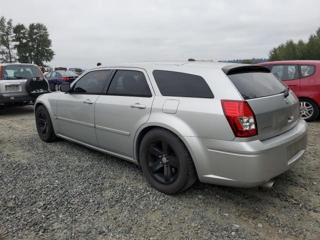 2D4GV58205H683696 - 2005 DODGE MAGNUM R/T SILVER photo 2
