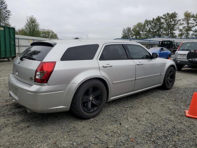 2D4GV58205H683696 - 2005 DODGE MAGNUM R/T SILVER photo 3