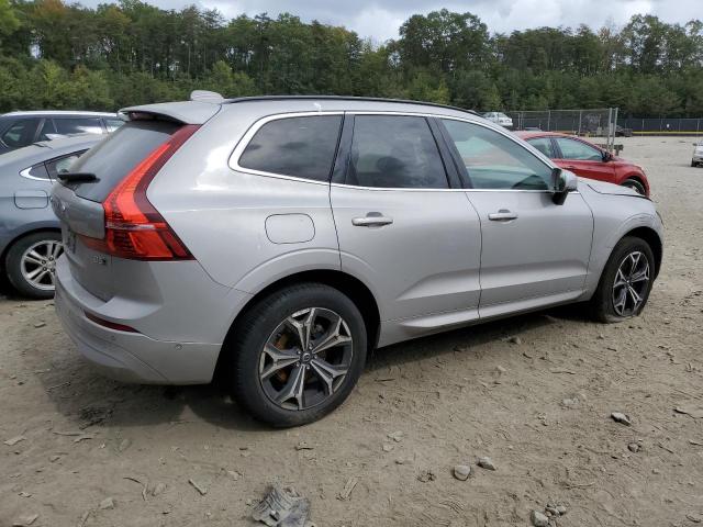 YV4L12RK2N1964544 - 2022 VOLVO XC60 B5 MOMENTUM SILVER photo 3