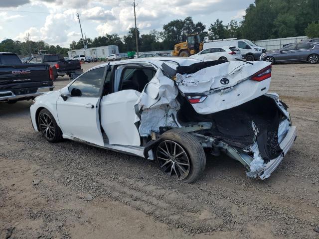 4T1G11AK1RU260216 - 2024 TOYOTA CAMRY SE NIGHT SHADE WHITE photo 2