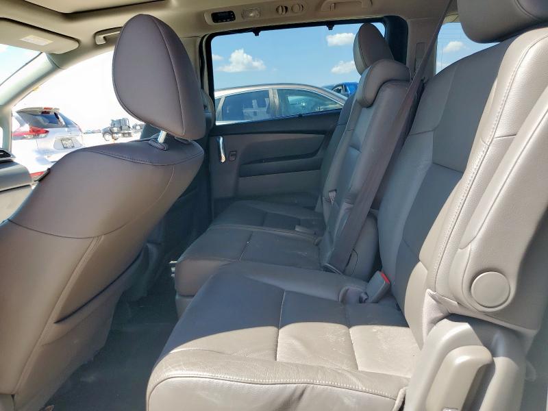 5FNRL5H65GB047122 - 2016 HONDA ODYSSEY EXL WHITE photo 11