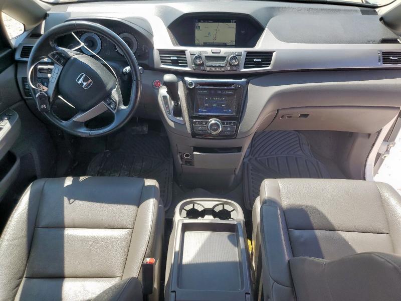 5FNRL5H65GB047122 - 2016 HONDA ODYSSEY EXL WHITE photo 8