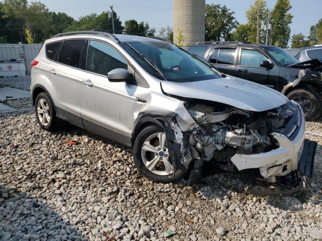 1FMCU0G72GUC14510 - 2016 FORD ESCAPE SE SILVER photo 4