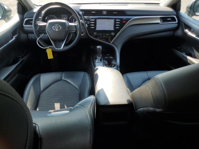 4T1B11HK7JU057948 - 2018 TOYOTA CAMRY L WHITE photo 8