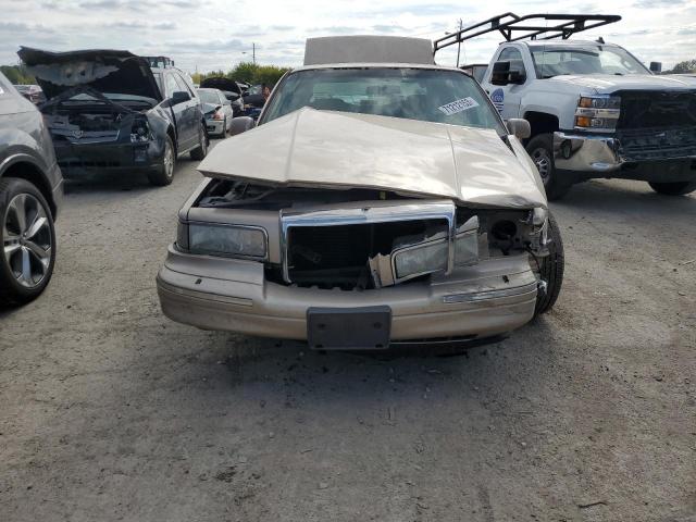 1LNLM81W4VY740724 - 1997 LINCOLN TOWN CAR EXECUTIVE Gold Foto 5