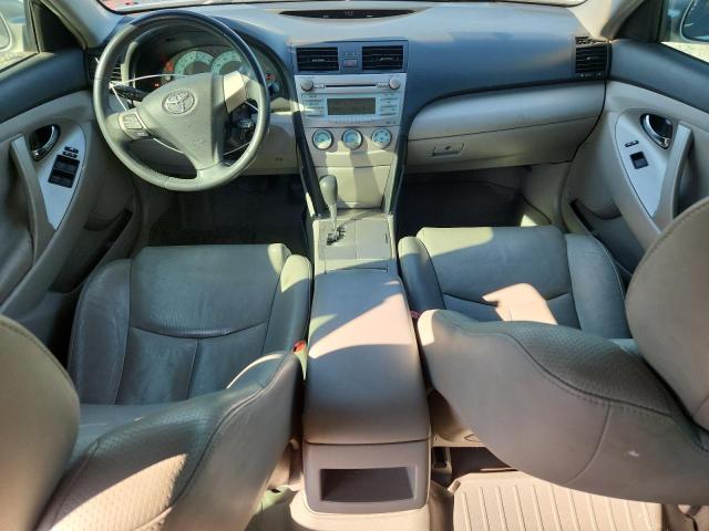 4T1BK46K77U532556 - 2007 TOYOTA CAMRY LE GRAY photo 8