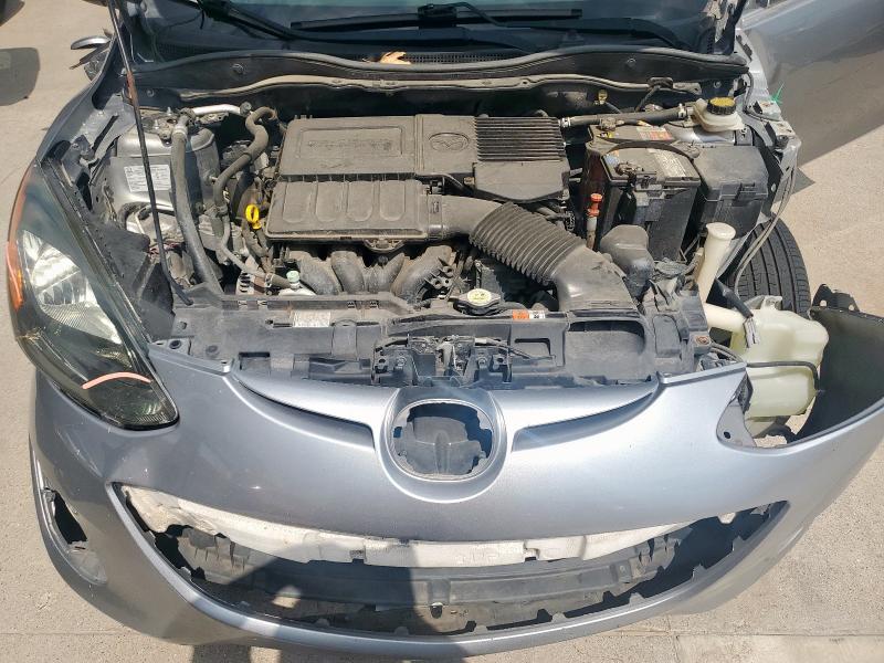 JM1DE1LZ2D0163144 - 2013 MAZDA MAZDA2 SILVER photo 12