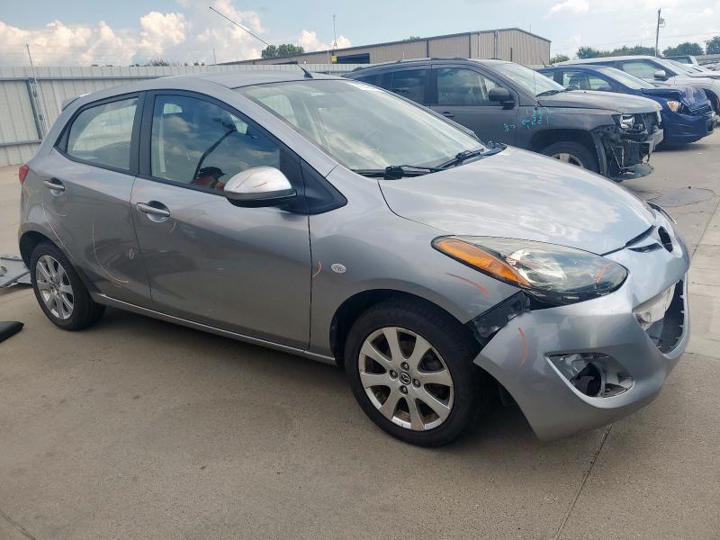 JM1DE1LZ2D0163144 - 2013 MAZDA MAZDA2 SILVER photo 4