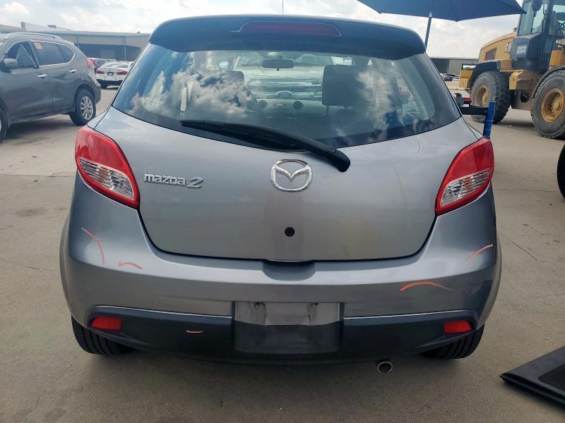 JM1DE1LZ2D0163144 - 2013 MAZDA MAZDA2 SILVER photo 6