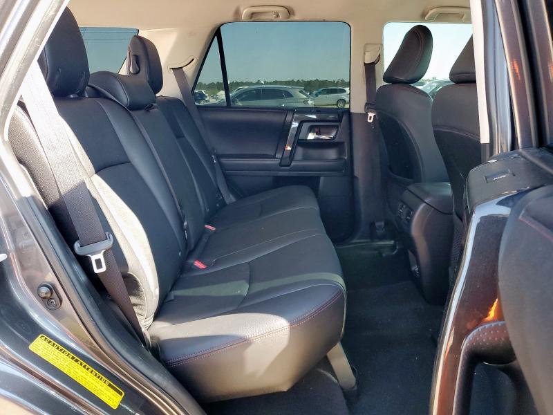 JTEBU5JR4L5772351 - 2020 TOYOTA 4RUNNER SR5/SR5 PREMIUM GRAY photo 11