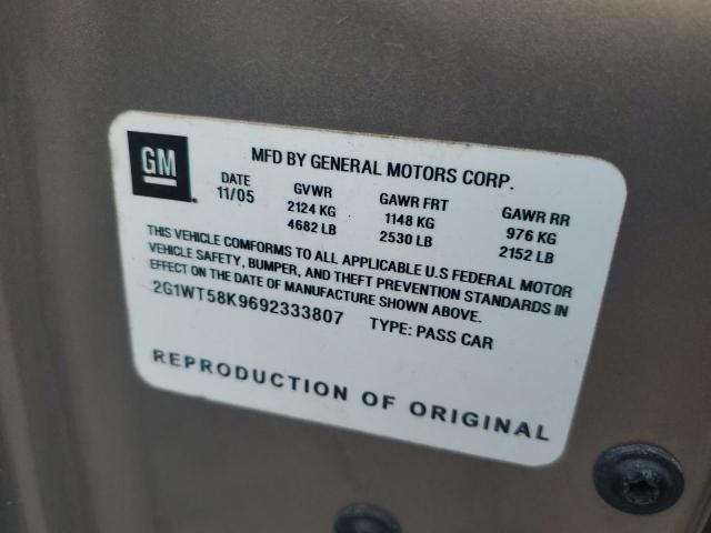 2G1WT58K969233807 - 2006 CHEVROLET IMPALA LT GOLD photo 12