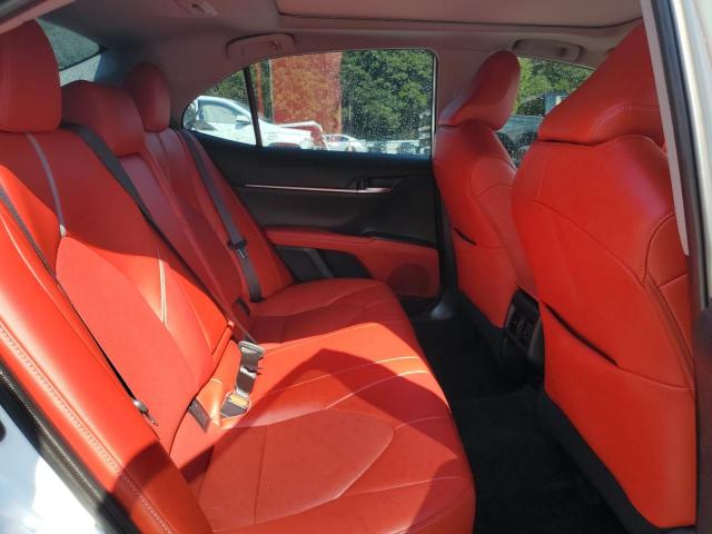 4T1K61AK4NU074711 - 2022 TOYOTA CAMRY XSE WHITE photo 10