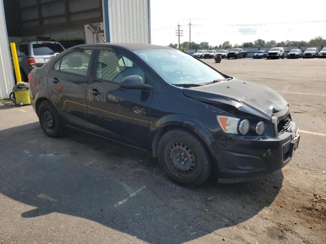 1G1JA5SH0E4241261 - 2014 CHEVROLET SONIC LS BLACK photo 4