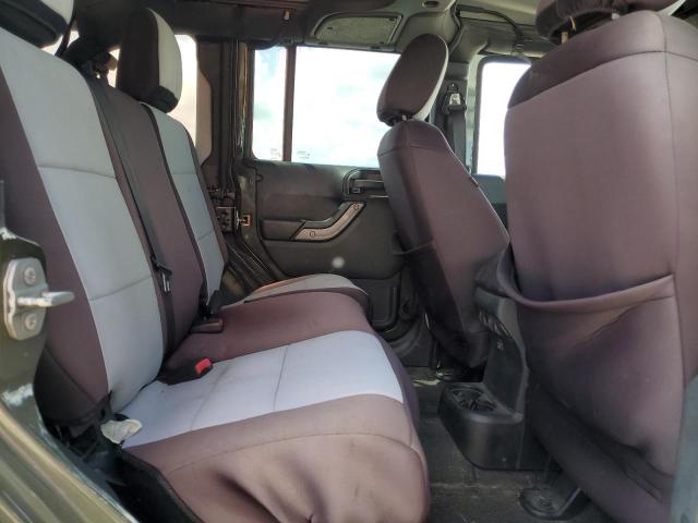 1C4BJWDG8FL717737 - 2015 JEEP WRANGLER U SPORT GREEN photo 11