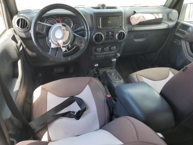 1C4BJWDG8FL717737 - 2015 JEEP WRANGLER U SPORT GREEN photo 8