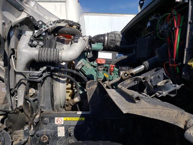 4V5KC9EH1NN295574 - 2022 VOLVO VHD CHARCOAL photo 7